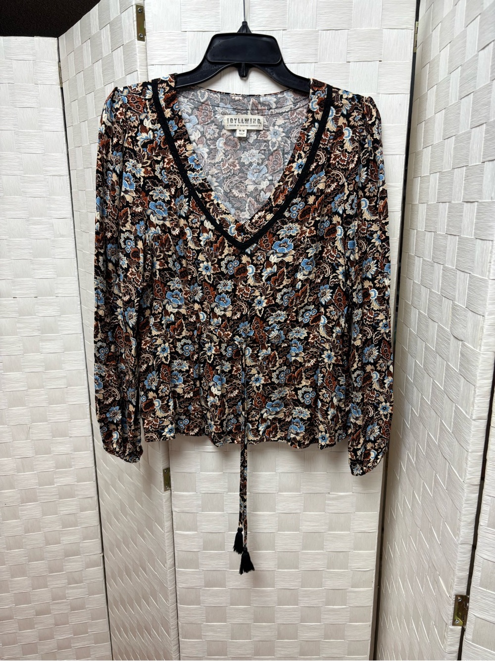 Idyllwind floral blouse miranda lambert medium